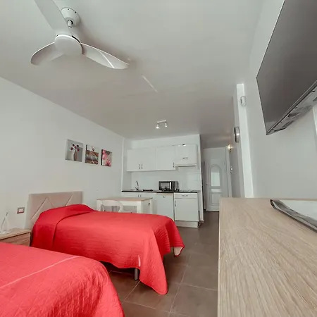 Victoria Beachfront Studio, Perfect Location In Américas Appartamento
