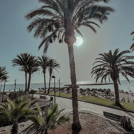 Victoria Beachfront Studio, Perfect Location In Americas Апартаменти