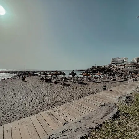 Victoria Beachfront Studio, Perfect Location In Américas Appartamento Playa de las Americas (Tenerife)