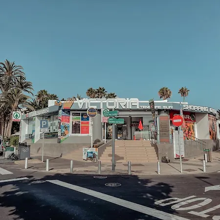 Victoria Beachfront Studio, Perfect Location In Américas * Playa de las Americas (Tenerife)