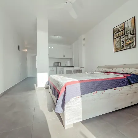 Victoria Beachfront Studio, Perfect Location In Américas Appartamento *